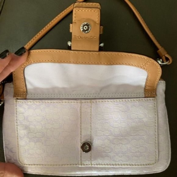 Coach Monogram Lavender Wristlet Tan Leather - Picture 5 of 7
